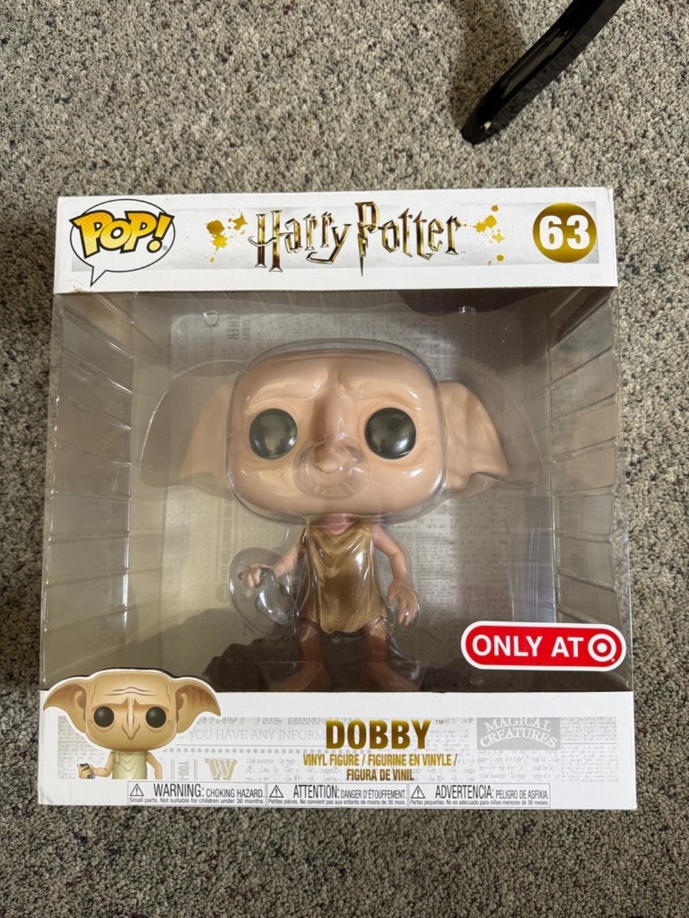 Funko Pop #63 Harry Potter Dobby is Free Holding Sock 10” Vinyl Figure NIB
